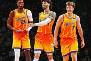 开云体育APP-联盟第1！联盟第2！NBA新水花兄弟诞生，他要抢三分王